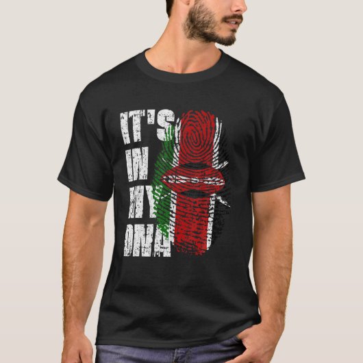 私のDNAケニア国旗ケニアにある Tシャツ (正面)