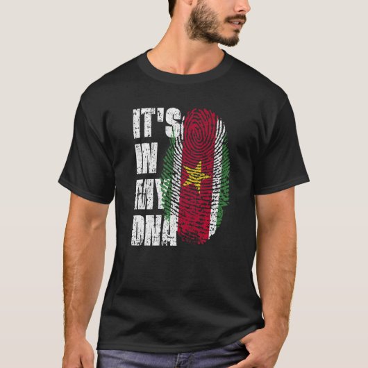 私のDnaスリナム国旗のスリナム Tシャツ (正面)
