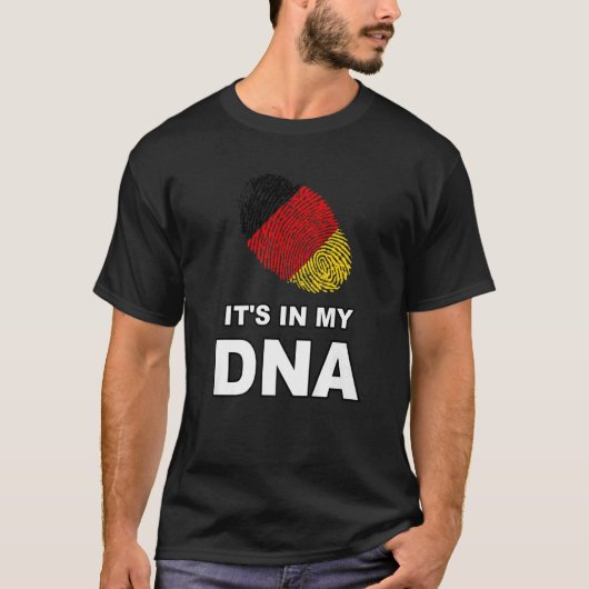 私のDnaドイツ・ドイツ国旗の中だ Tシャツ (正面)