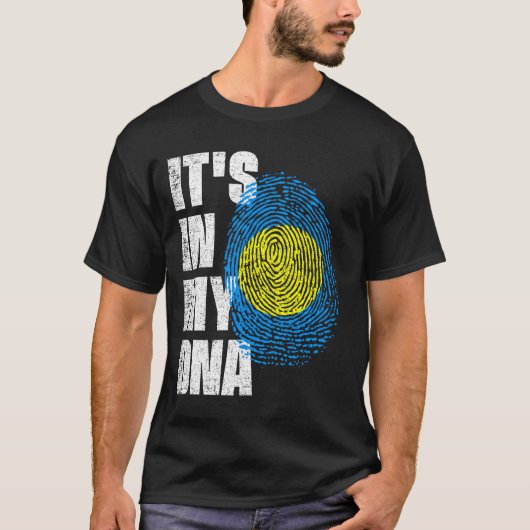 私のDNAパラオ国旗の中にある Tシャツ (正面)