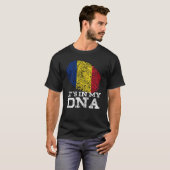私のDNAルーマニア系アメリカ人ギフトカッコいいRomaniだ Tシャツ (正面フル)