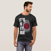 私のDNA日本国旗の中にある Tシャツ (正面フル)