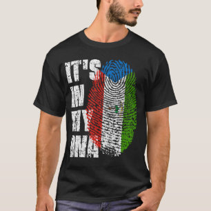 私のDNA赤道ギニア国旗の男の子の中にある Tシャツ