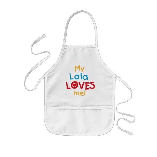 私のLolaは私をTシャツおよびギフト愛します 子供用エプロン (正面)