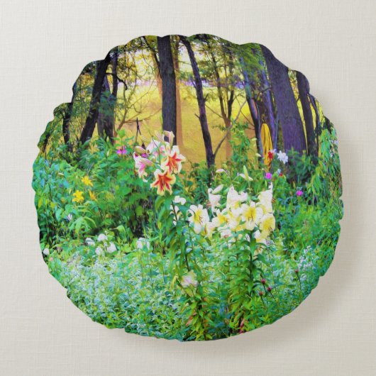 私のRubio Gardenでツリーリリーと明るい日の出 ラウンドクッション (正面)