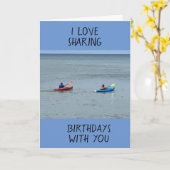 私はあなたと誕生日を共有するのが大好き – 湖スタイル カード (黄色い花)