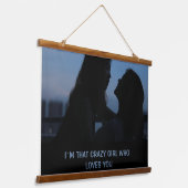 私はあなたを熱狂する愛しているあの女の子 吊り下げ型タペストリー (傾斜あり)
