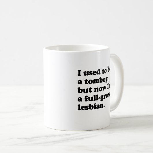 私はおてんば娘であるのが常でありましたが今lesbian.pngです コーヒーマグカップ (正面右)