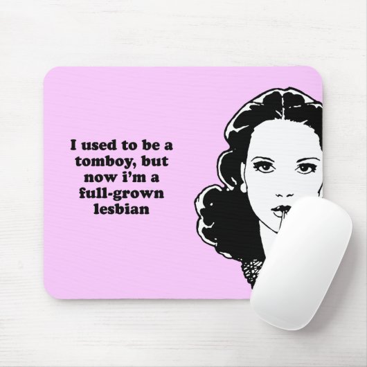 私はおてんば娘今IM才である十分に成長したLESBのが常でありました マウスパッド (マウス)