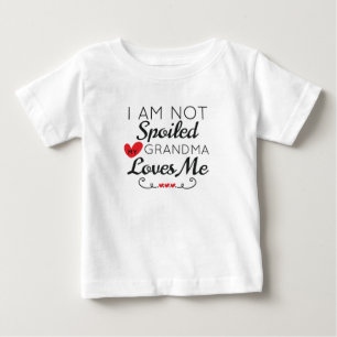 私はおばあちゃんが家族を愛してくれて甘やかされていない ベビーTシャツ