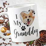 私はおばあちゃんパーソナライズされたのペット写真が大好き コーヒーマグカップ<br><div class="desc">私は私のおじいちゃんを愛している！... あなたのお気に入りの犬のおばあちゃんを驚かせこの母の日、クリスマスまたは彼女の誕生日は、この可愛いすごいペットフォトコーヒーマカスタムグと。この与えおもしろい犬の愛者マグカップを持つ、あなたの両親と犬の祖父母への完璧な贈り物！ハート型の写真と可愛い前足プリントの「私は私の祖父が大好き」。犬の恋人、犬の祖父母、犬のおばあちゃんや犬のおじいちゃんや犬の母やパパのために持っている必要がある！あなたの犬の写真でパーソナライズお気に入りのする。犬素晴らしからの贈り物。COPYRIGHT © 2022 Judy Burrows,  Black Dog Art - All Rights Reserved.私は私のおばあちゃんパーソナライズされたペットフォトコーヒーマグ大好き</div>