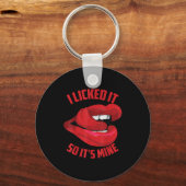 私はおもしろいそれを舐めたので、その私の_かわいい男性気のあるそぶりをしたは キーホルダー (正面)