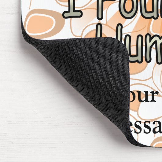 私はおもしろいなこの上腕骨の骨を見つけました マウスパッド (コーナー)