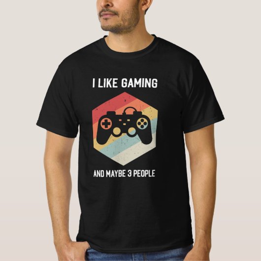 私はおもしろいゲームと多分3人が好き Tシャツ (正面)