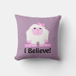 私はかわいい漫画の女の子の雪男を信じます クッション