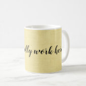 私はここで働くなおもしろいい コーヒーマグカップ (正面右)