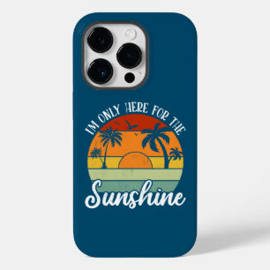 私はここにいるのは太陽の光と夏の雰囲気のためだけなの Case-Mate iPhone 14 PROケース