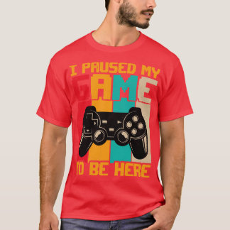 私はここにレトロな夕日のためにゲームを一時停止 Tシャツ