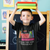 私はこのシャツを衣服に定期的に着用する Tシャツ