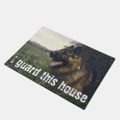 私はこの家カスタムなペット写真のドア・マットを守ります ドアマット (アングル)