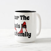 私はこの家族の衣服マグでヒールをおもしろいする ツートーンマグカップ (正面右)