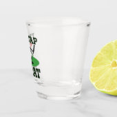 私はそのゴルフパターをタップしてあげたい ショットグラス (右)