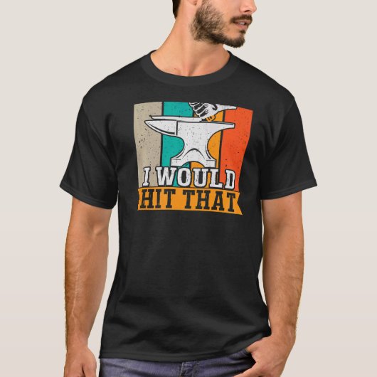 私はそのバックプリントの鍛冶を打つだろう Tシャツ (正面)