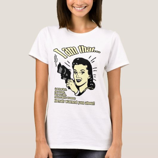 私はその女の子です: 、Toting銃敬けん旗Wavin Tシャツ (正面)