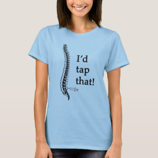 私はその女性のTシャツを叩きます Tシャツ