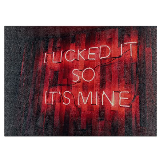 私はそれを舐めて私のものにした カッティングボード (正面)