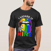 私はそれを舐め、私のLGBTQリップレインボーLGBT Mである Tシャツ (正面)