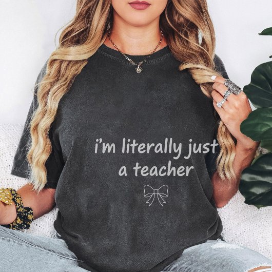 私はただの先生です ボウグラフィック Tシャツ