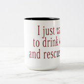 私はただワインと救助犬を飲みたい ツートーンマグカップ (中央)