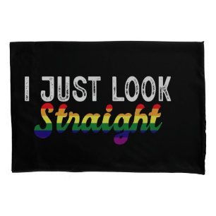私はただLGBTの虹のプライド月間を見ているだけ 枕カバー