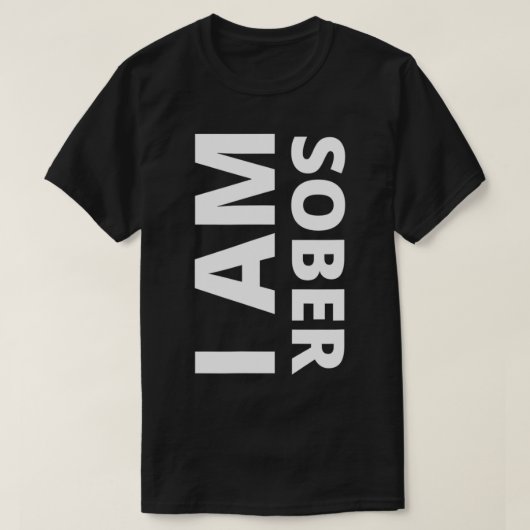 私はっきりしたは回復のための冷静なデザインであるSober Annvers Tシャツ (デザイン正面)