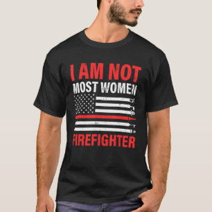 私はほとんどの女性消防士の愛国心の薄い赤ではない Tシャツ