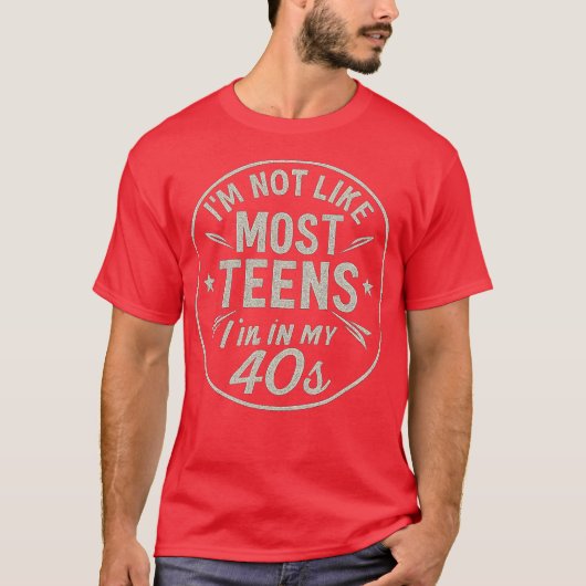 私はほとんどの10代（40代）とは違う Tシャツ (正面)