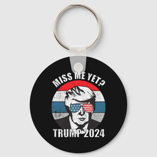私はまだおもしろいトランプ2024 2 キーホルダー (正面)