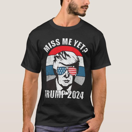 私はまだおもしろいトランプ2024 2 Tシャツ (正面)
