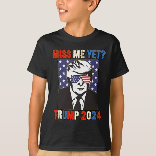 私はまだ2024年恋しく思7月トランプの愛国的な4番目のトランプ Tシャツ (正面)