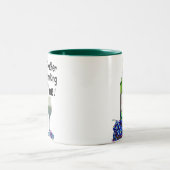 私はむしろワインを飲んでいました! ユーモアのあるなワインのギフト ツートーンマグカップ (中央)