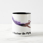 私はむしろ飛んでいるなマグです ツートーンマグカップ (中央)