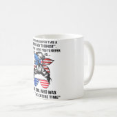 私はもはや陰謀理論家の型枠とは言えない コーヒーマグカップ (正面右)