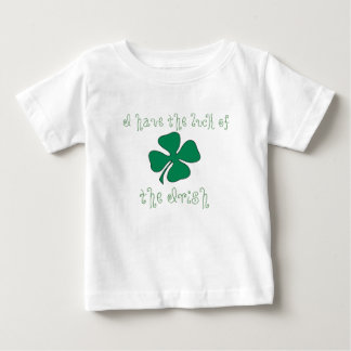 私はアイルランドの幼児Tシャツの運を有します ベビーTシャツ