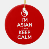私はアジア人で落ち着き保ない セラミックオーナメント (正面)