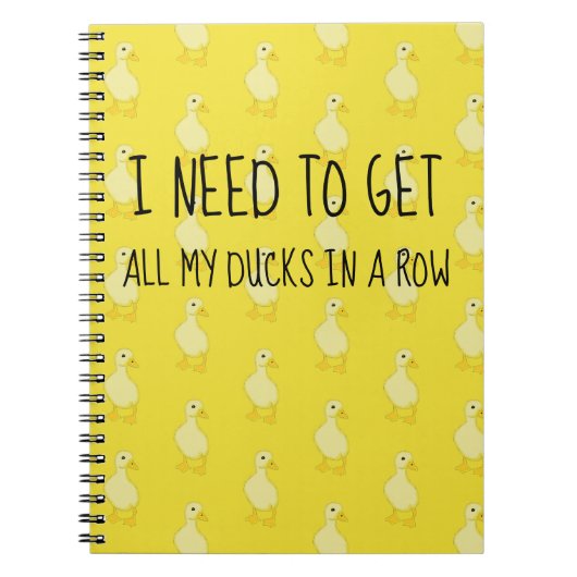 私はアヒルを一列に並べて黄色にする必要がある ノートブック (正面)