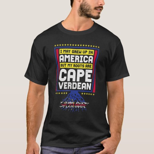 私はアメリカで育ったかもしれないが、ルーツはケープバー Tシャツ (正面)