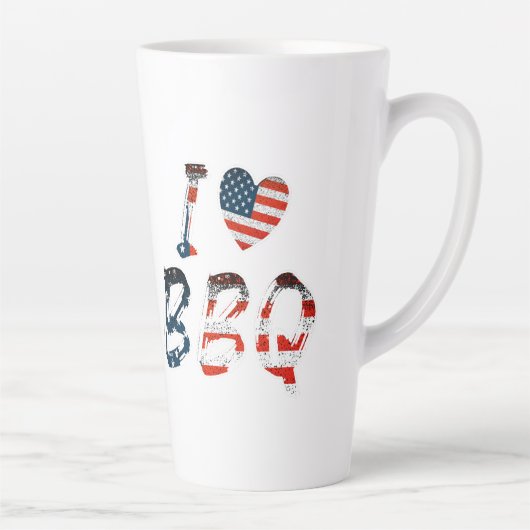私はアメリカの愛国心を持つバーベキューが大好き カフェラテマグ (右)