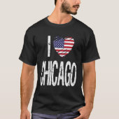 私はアメリカ国旗でシカゴが大好き Tシャツ (正面)
