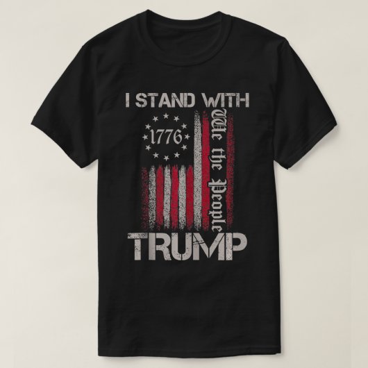 私はアメリカ国旗を持って立つ男性ウーマンUSAヴィンテージ Tシャツ (デザイン正面)